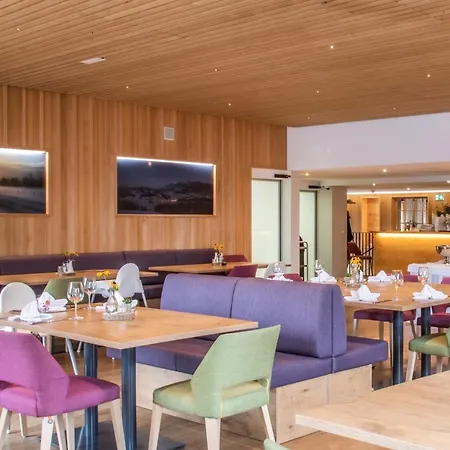 Familienhotel Adler Lingenau