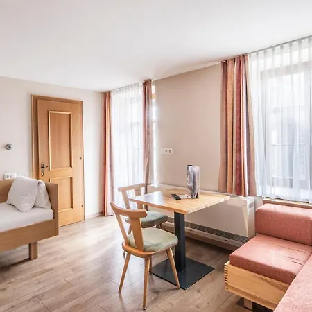 Familienhotel Adler 3*