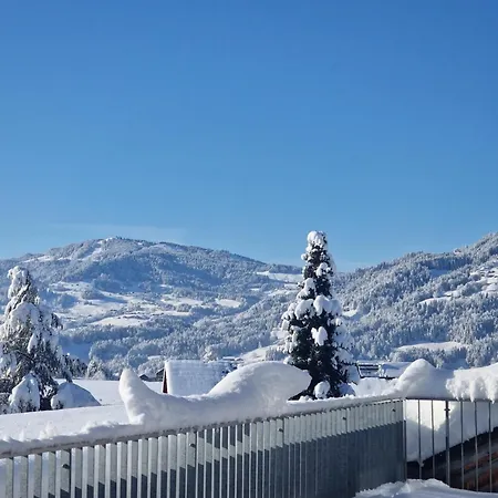 Familienhotel Adler 3* Lingenau