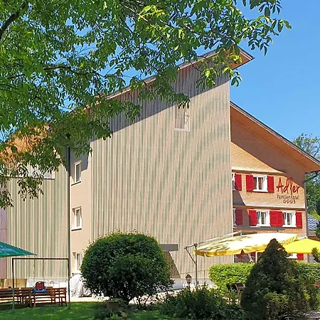 Familienhotel Adler Lingenau