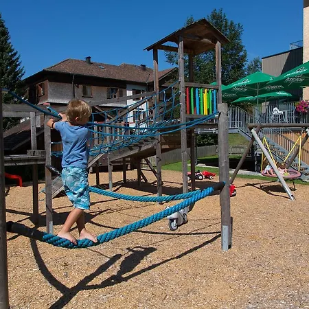 Familienhotel Adler Hotel Lingenau