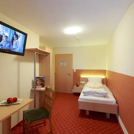 Familienhotel Adler 3*