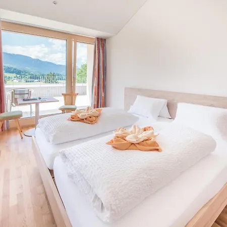 Adler 3* Lingenau